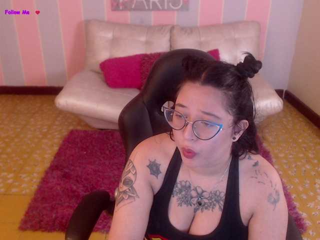 Фотографії chloe-rosse Goal: Nakes show and dildo show #lovense 800tnks show pvt naked ,masturbation, play with dildo ,spit , oil in body ,Come and enjoy them alone just for you