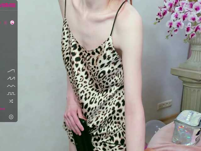 Скріншоти передачі ChloeDesire