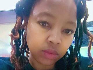 Еротичний відеочат Chocolatelipsx