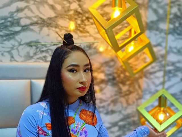 Фото профілю christinee1