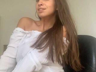 Еротичний відеочат Cinnamonbae