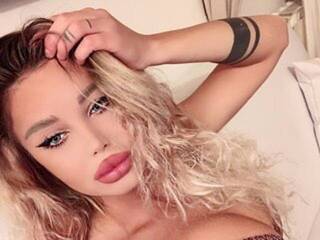 Еротичний відеочат clickmee