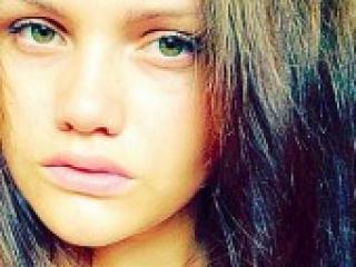 Еротичний відеочат cllleopatra