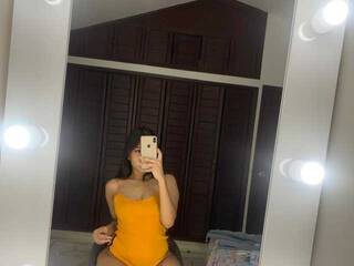 Еротичний відеочат ColenHalsye