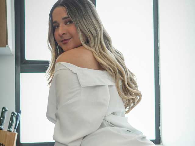 Фото профілю MEGANARIANAA