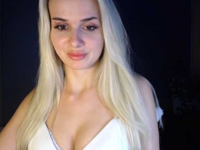 Скріншоти передачі Cornelia22hot