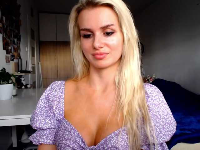 Скріншоти передачі Cornelia22hot