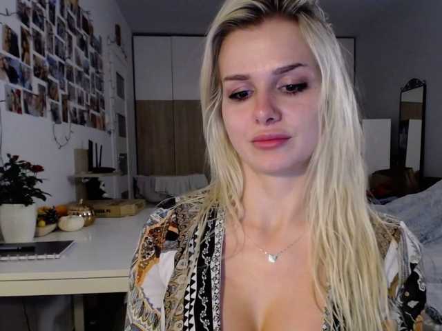 Скріншоти передачі Cornelia22hot