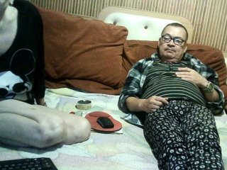 Еротичний відеочат coupleofcoolx