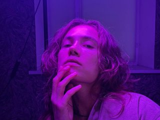 Еротичний відеочат curlyNed