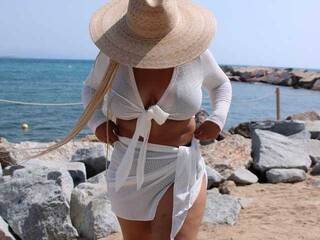 Еротичний відеочат Curvy-maxy9