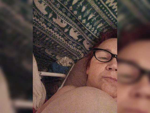 Скріншоти передачі CurvyMeg