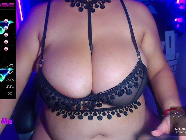 Фотографії curvys-hot Welcome to my room #bigboobs#bbw#feet#bigass Show naked 200 Tks