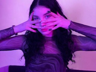 Еротичний відеочат CuteCurly18