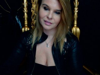 Фотографії D3vilKali666 MISS SAY:CLICK..TIP...OPEN WEBCAM AND SERVE: JOI/CEI/CBT/SPH/CFNM/#LUSH IS ON FOR VIBE KISSES/