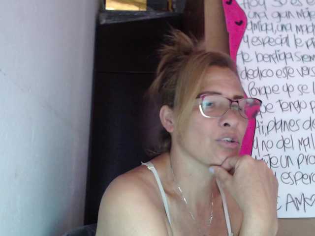 Скріншоти передачі Daniela-hot1