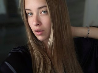 Еротичний відеочат DanikaDillan