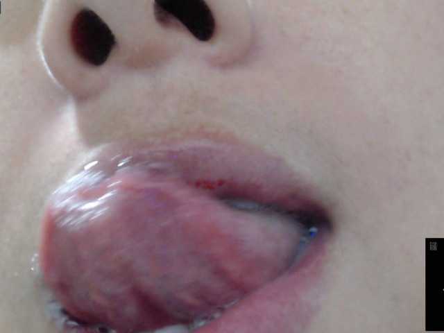Фотографії Danna-nau sloppy deepthroat spit in my face very nasty