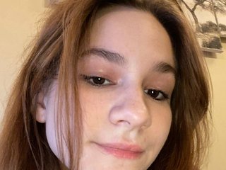 Еротичний відеочат DaringDaisy