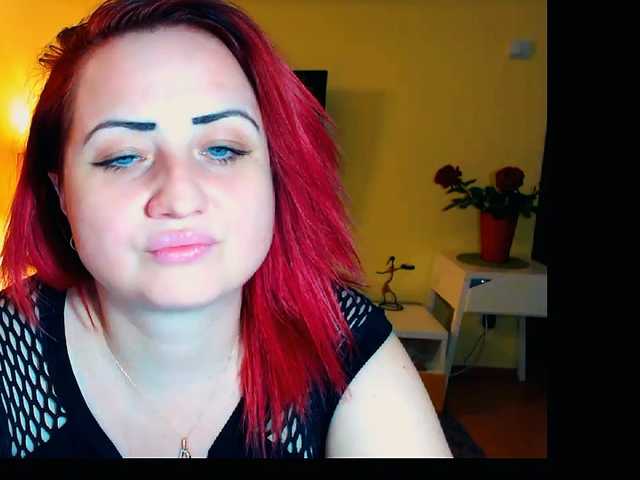 Скріншоти передачі KinkyDomina