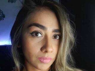 Еротичний відеочат Debbiequeen