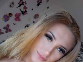 Еротичний відеочат DeeaFun