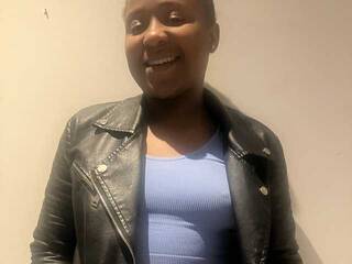 Еротичний відеочат deliciousM