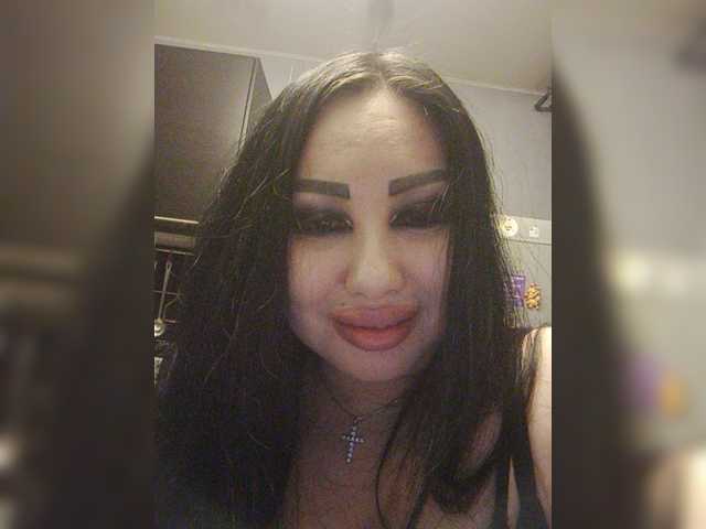 Скріншоти передачі DiamondKey