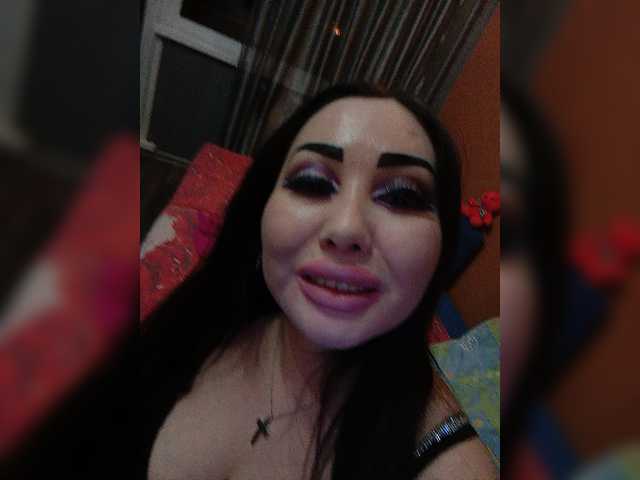 Скріншоти передачі DiamondKey