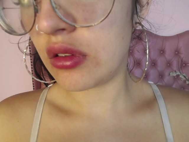 Фотографії Diamonstar- #deepthroat #blowjob #new #latina #spit