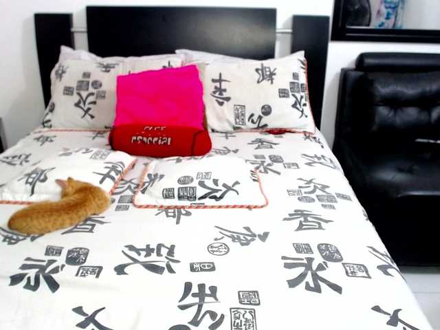 Скріншоти передачі titsbiglovers