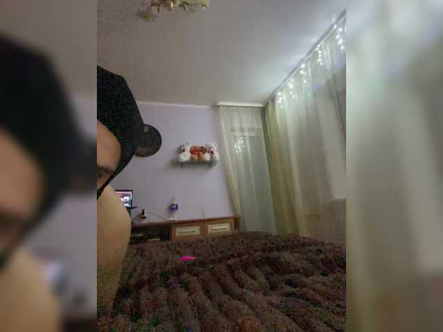 Скріншоти передачі Divine0couple3forSex