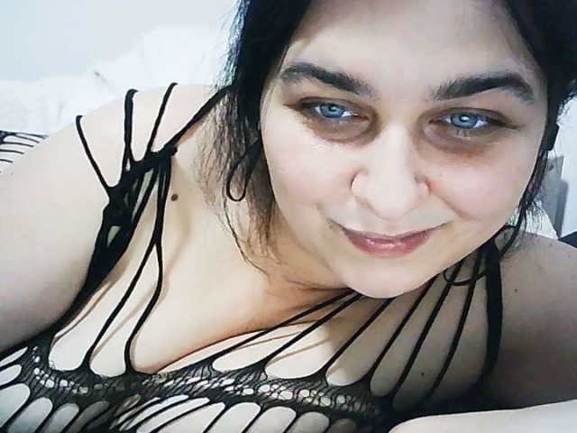 Фотографії djk70 #milf #boobs #big #bigboobs #curvy #ass #bigass #fat #nature #beautiful #blueeyes #pussy #dildo #fuck #sex #finger #face #eyes #tongue #bigmilf