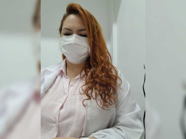 Фотографії Doctora-Danna At office... between patients fuck me...have DILDOS here..we can to do ALL MY MENU LOVENSE INTO MY PUSSY* Let's fuck harder