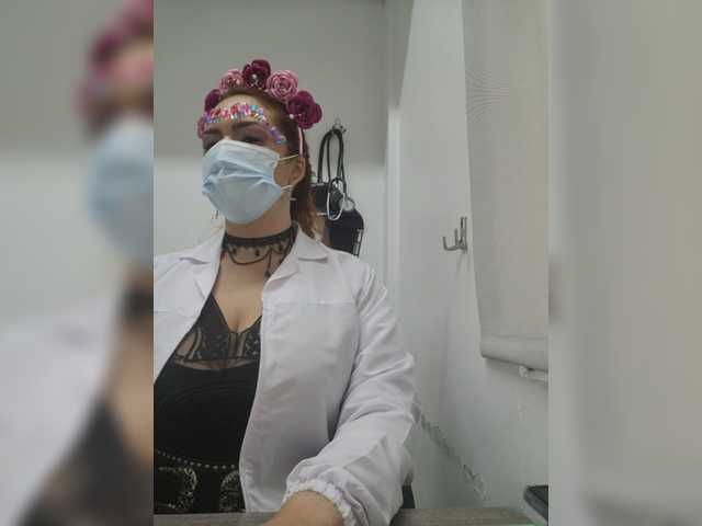 Фотографії Doctora-Danna Working us Doctor... BETWEEN PATIENTS we can do all my menu...write me pm what would u like to see... fuck us hard¡¡¡¡