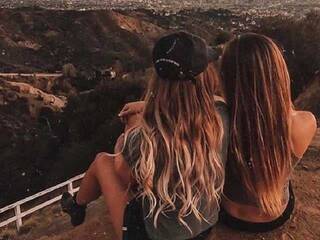 Еротичний відеочат Dreamy-Duo