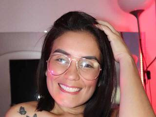 Еротичний відеочат duschasweetmo