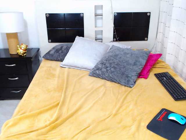 Скріншоти передачі EbonnyLovers