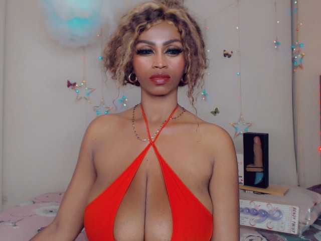 Фотографії EBONY-GODDESS naked me completely with the vibrations that wet my pussy ... hello my love I welcome you enjoy kiss #ebony #latina #smoke #pvt #bigboobs