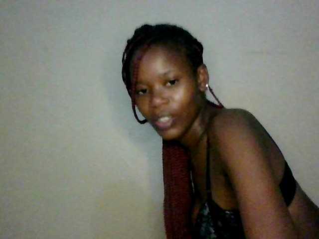 Скріншоти передачі EbonyNje