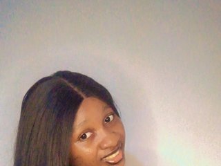 Еротичний відеочат Ebonypetiti