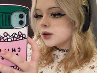 Еротичний відеочат SleepyHeadCat