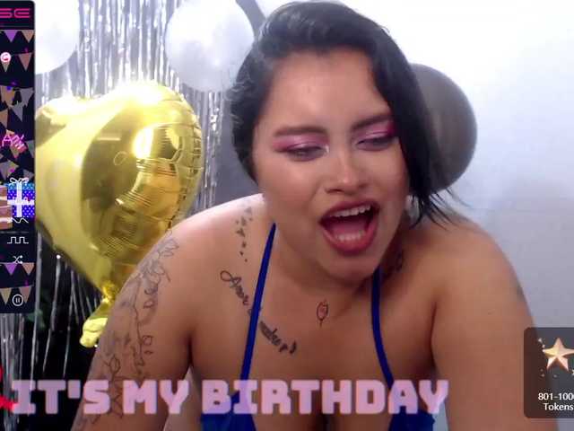 Фотографії Elizabeth71 show squirting and naked full ♥♥ #brunette #nasty #findom #bigclit #bigpussylips #party #bigass #bigtits #glasses #latina #cutface #pvt #cum #squirt #anal