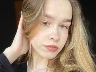 Еротичний відеочат ElizabethBennett