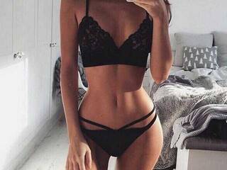 Еротичний відеочат ElleDeyn