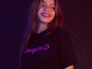 Еротичний відеочат EllieMiller