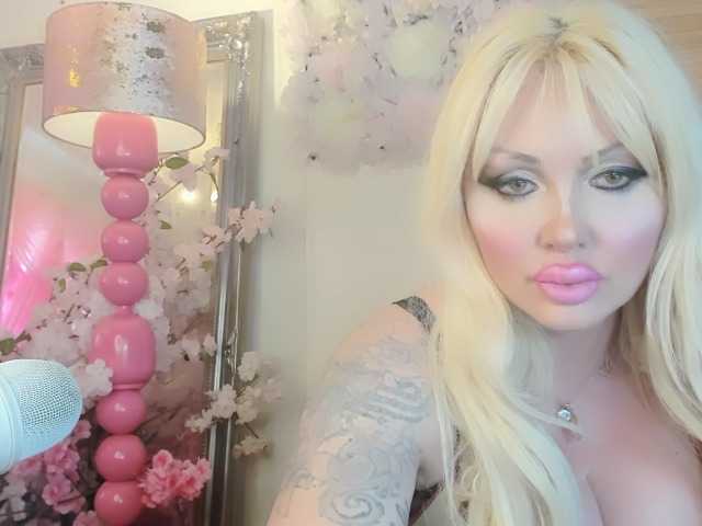 Скріншоти передачі ElyinkPornsta