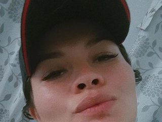 Еротичний відеочат Emelycute