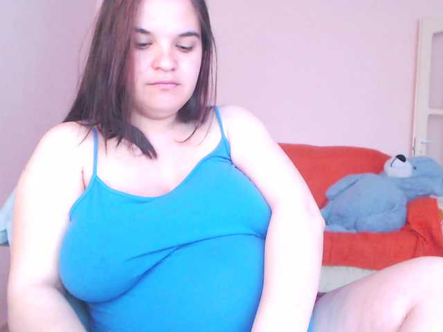 Скріншоти передачі EmeraldElla