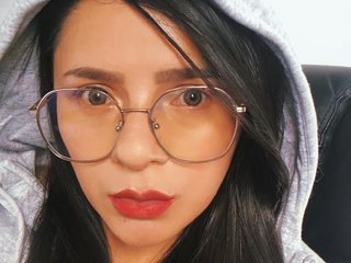 Еротичний відеочат EMILI-EVANS